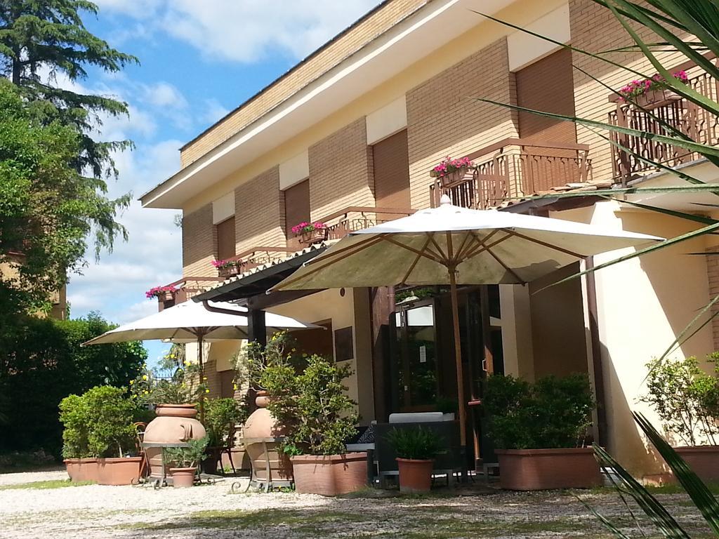 Hotel Tempio Di Apollo Rome Bagian luar foto