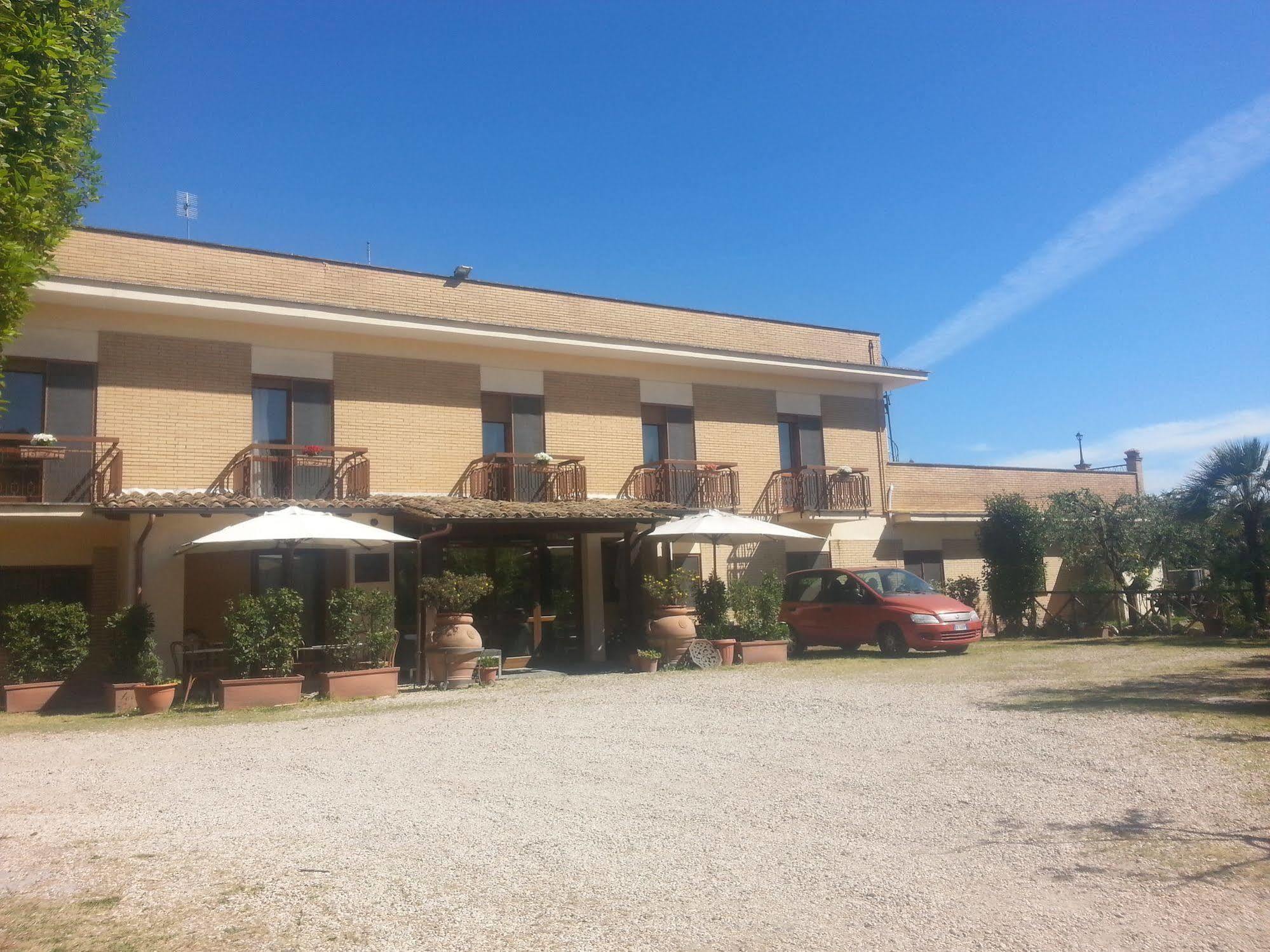 Hotel Tempio Di Apollo Rome Bagian luar foto
